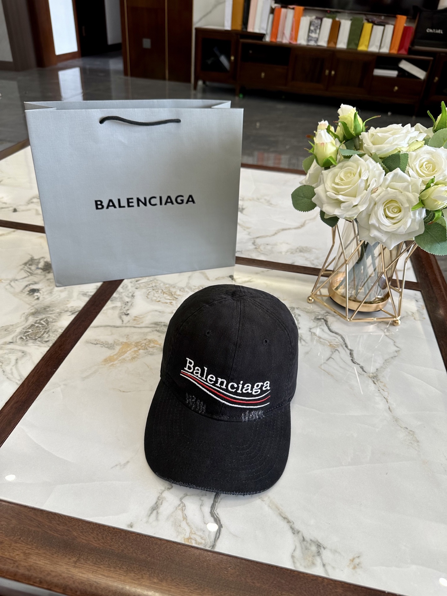 balenciaga  hat model 25